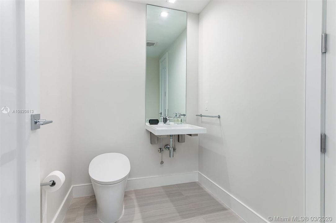 Recently Sold: $2,150,000 (3 beds, 3 baths, 2873 Square Feet)