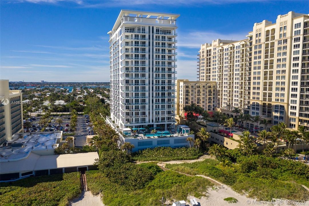 Recently Sold: $2,150,000 (3 beds, 3 baths, 2873 Square Feet)