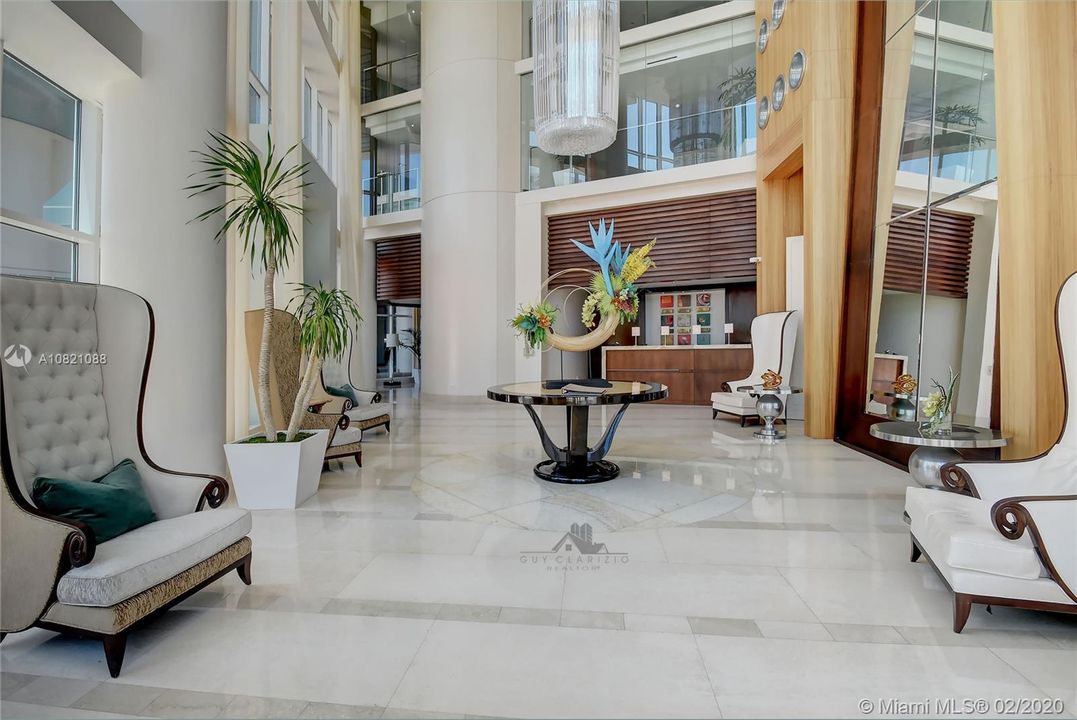 Vendido Recientemente: $959,500 (2 camas, 2 baños, 1478 Pies cuadrados)