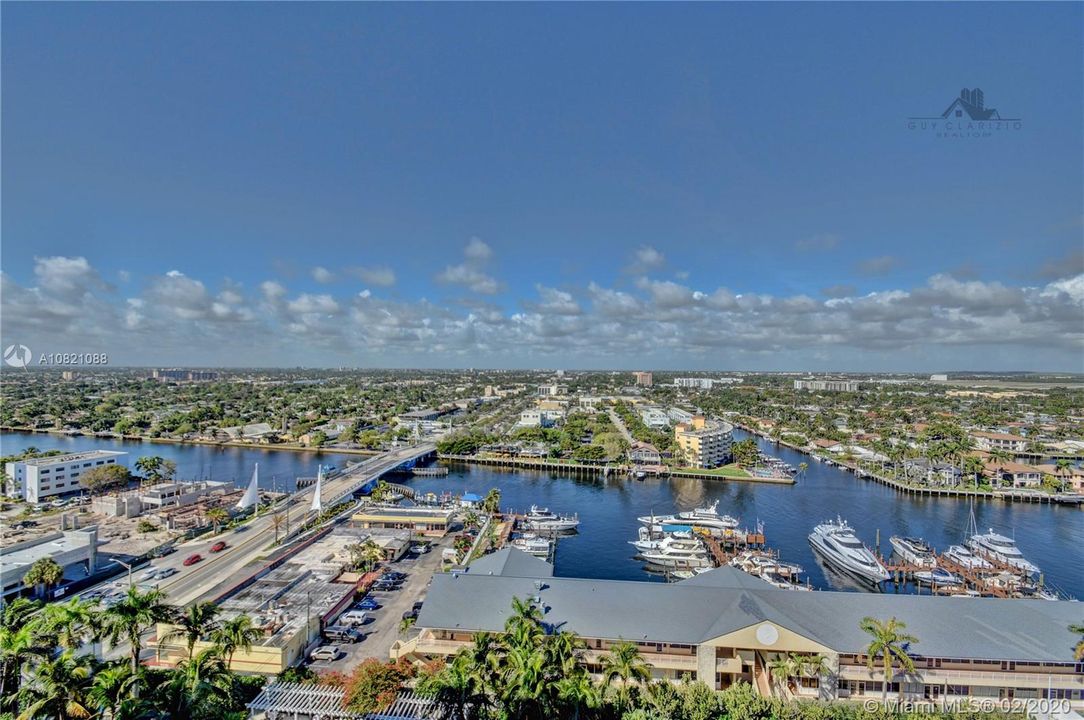 Vendido Recientemente: $959,500 (2 camas, 2 baños, 1478 Pies cuadrados)