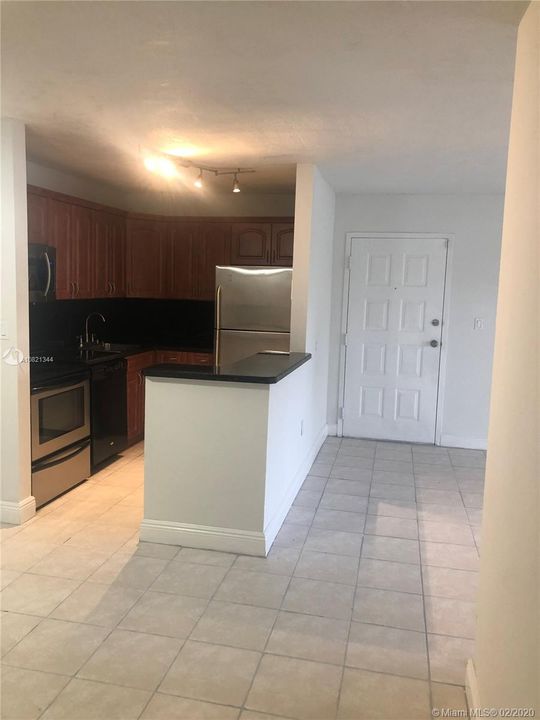 Vendido Recientemente: $148,000 (2 camas, 1 baños, 867 Pies cuadrados)