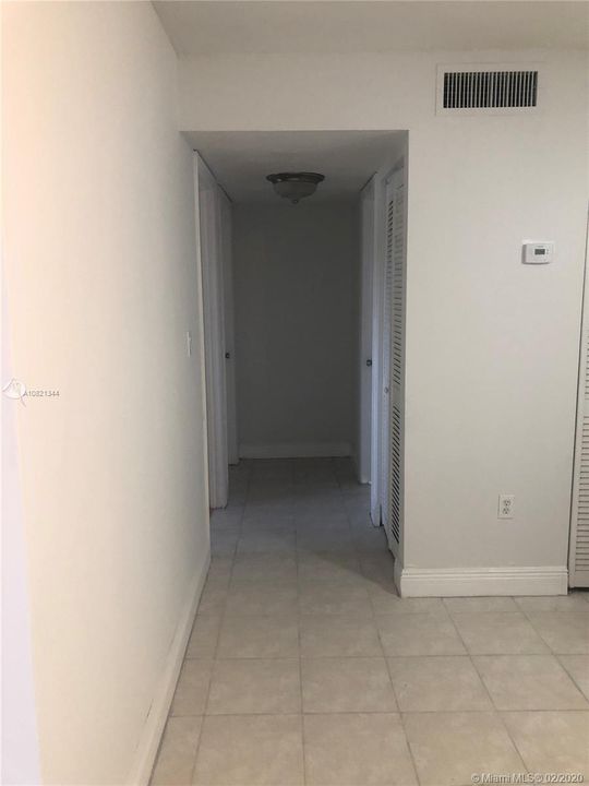 Vendido Recientemente: $148,000 (2 camas, 1 baños, 867 Pies cuadrados)