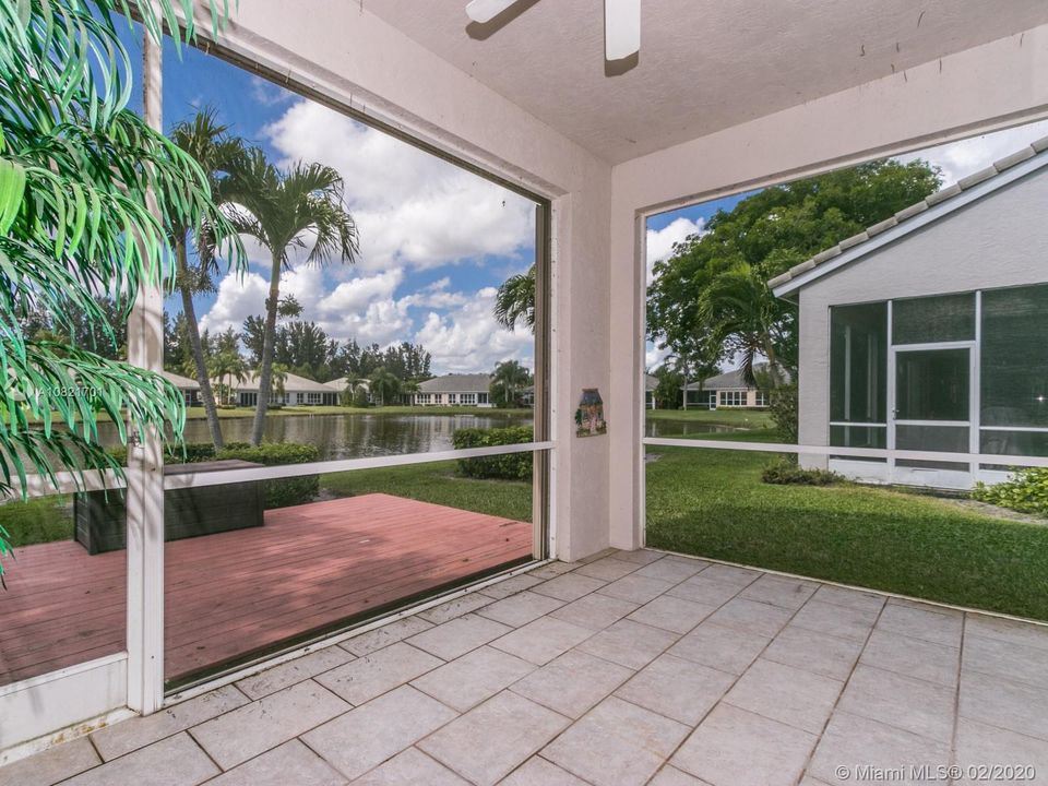 最近售出: $129,000 (2 贝兹, 2 浴室, 1820 平方英尺)