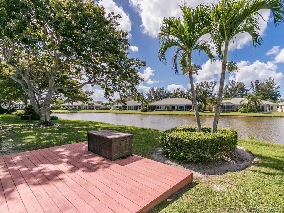 最近售出: $129,000 (2 贝兹, 2 浴室, 1820 平方英尺)