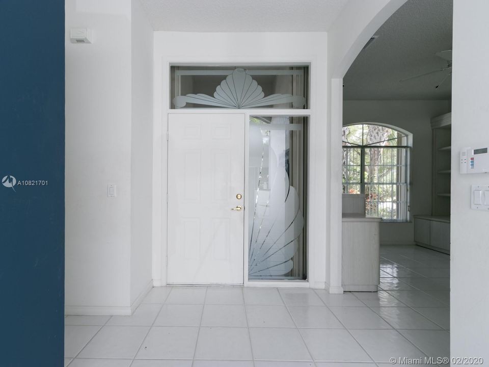 最近售出: $129,000 (2 贝兹, 2 浴室, 1820 平方英尺)