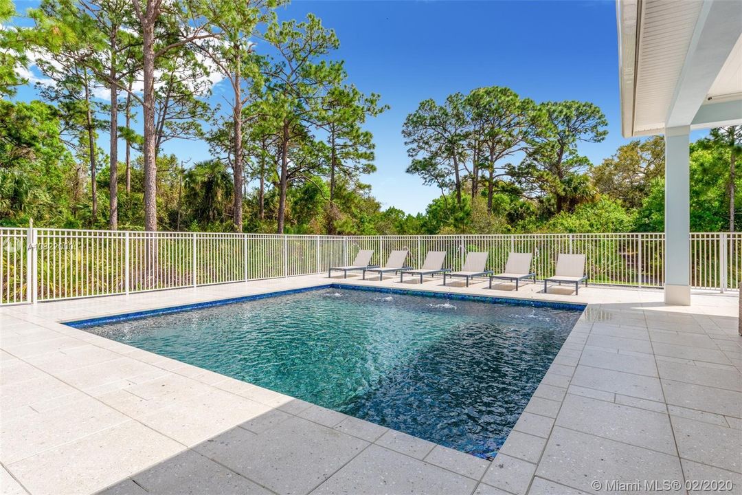 Recently Sold: $1,465,000 (3 beds, 3 baths, 3716 Square Feet)