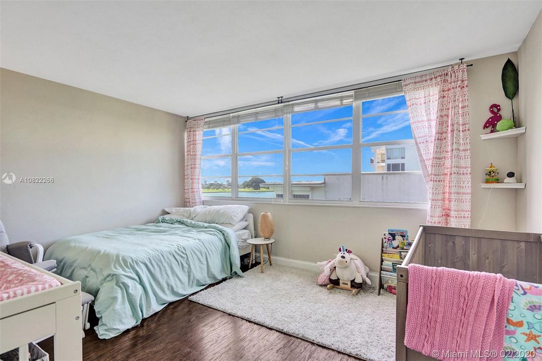 Large second bedroom