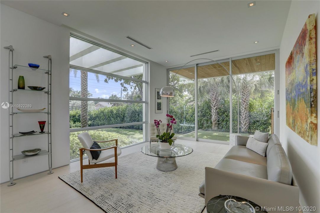 Garden Setting in Formal Living Room
