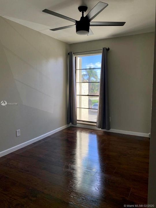 Недавно арендовано: $1,899 (3 спален, 2 ванн, 1472 Квадратных фут)