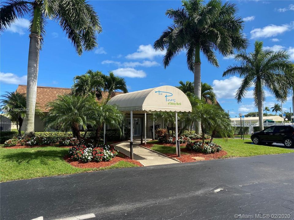 Recently Rented: $1,300 (2 beds, 2 baths, 1148 Square Feet)