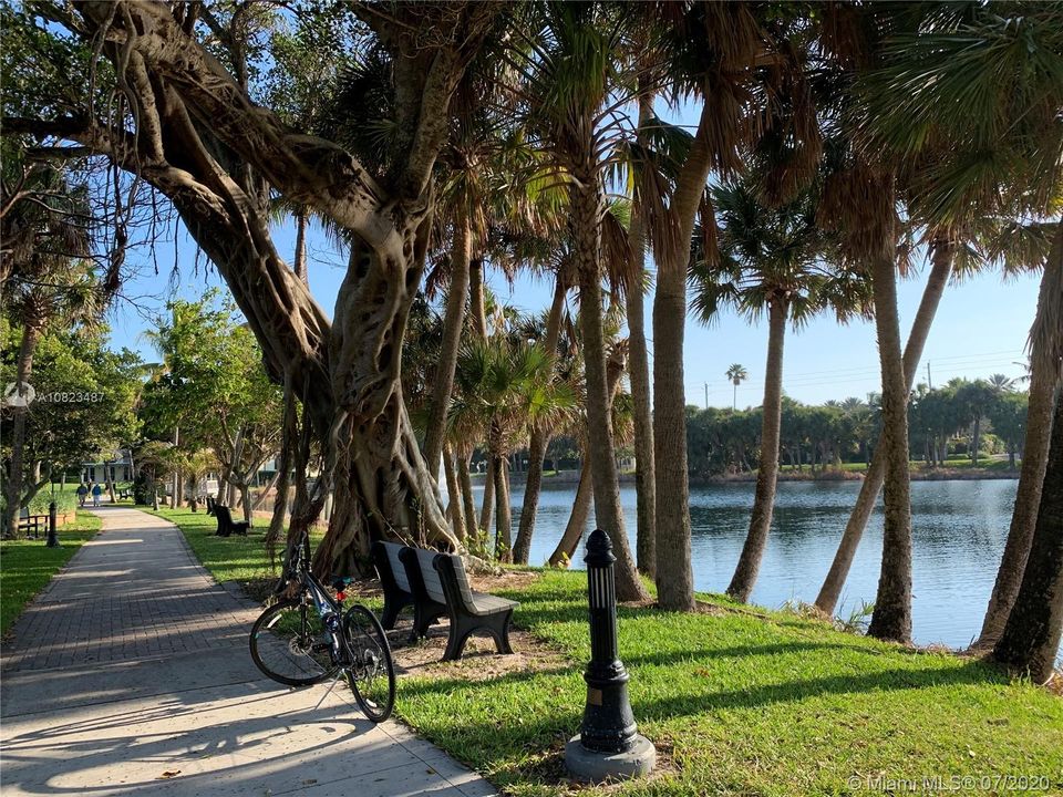 Recently Sold: $1,250,000 (4 beds, 3 baths, 2403 Square Feet)