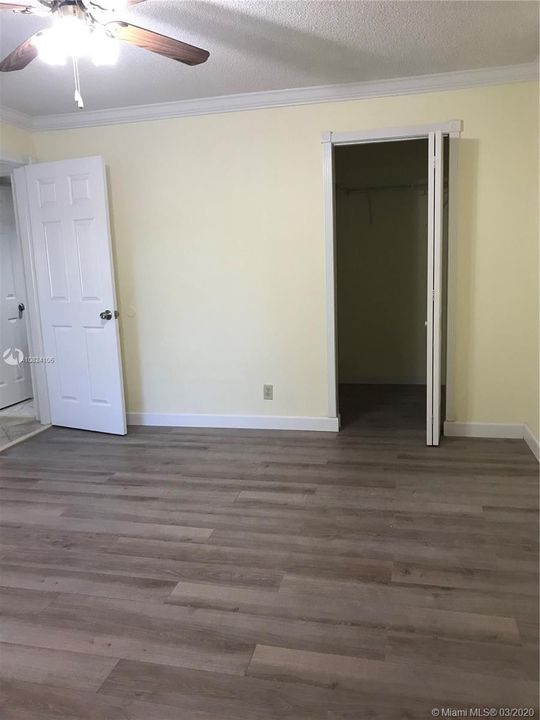 Recently Rented: $1,450 (2 beds, 1 baths, 1000 Square Feet)