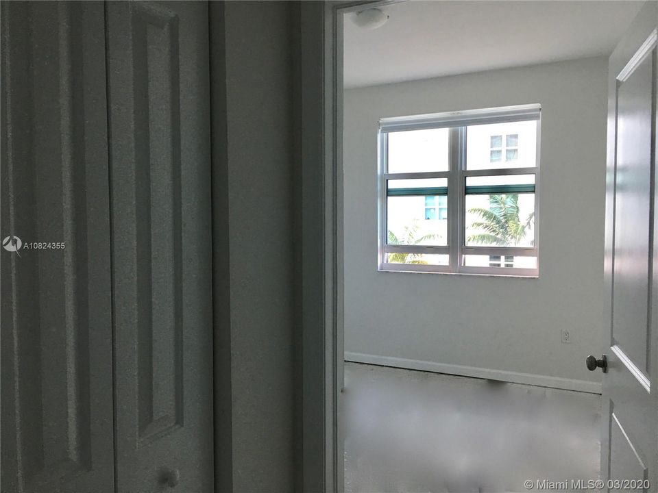 Recently Rented: $2,800 (3 beds, 2 baths, 1552 Square Feet)