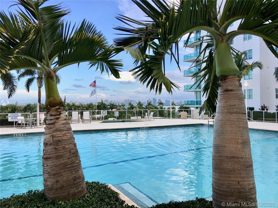 Recently Rented: $2,800 (3 beds, 2 baths, 1552 Square Feet)