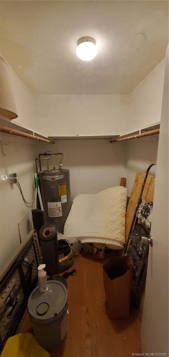 Recently Sold: $85,000 (1 beds, 1 baths, 640 Square Feet)