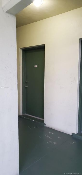 Recently Sold: $85,000 (1 beds, 1 baths, 640 Square Feet)