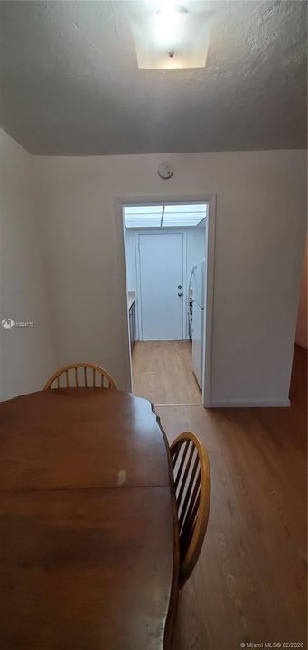 Recently Sold: $85,000 (1 beds, 1 baths, 640 Square Feet)