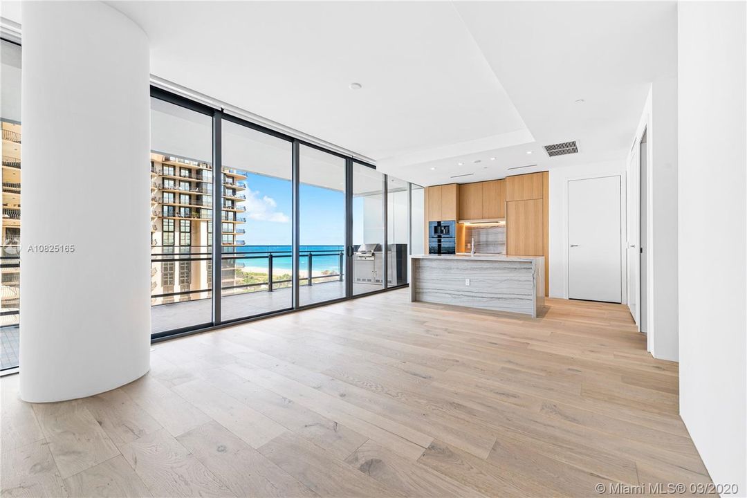 Recently Sold: $1,950,000 (1 beds, 1 baths, 1582 Square Feet)