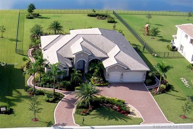 Recently Rented: $7,400 (5 beds, 3 baths, 3550 Square Feet)