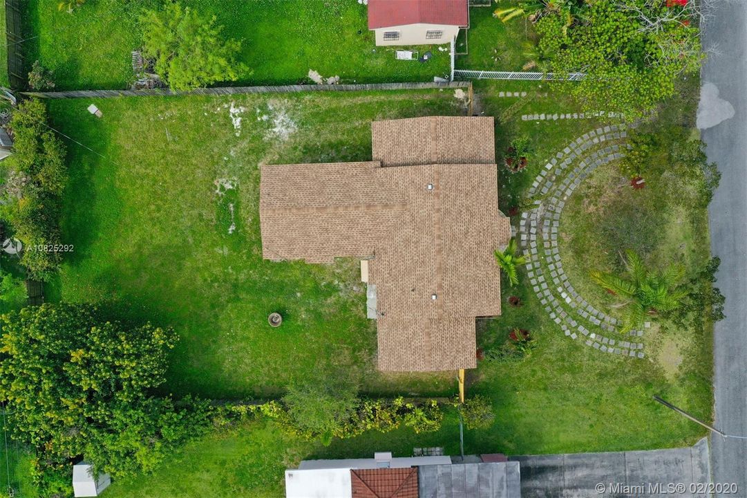 Недавно продано: $339,000 (4 спален, 3 ванн, 1641 Квадратных фут)