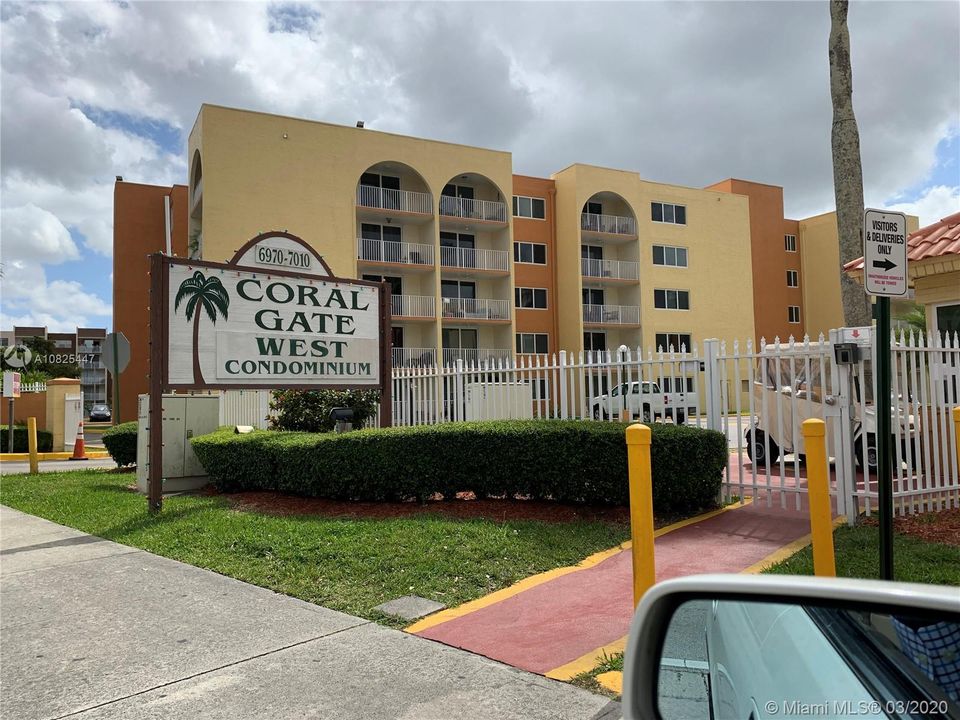 Recently Sold: $105,000 (1 beds, 1 baths, 429 Square Feet)