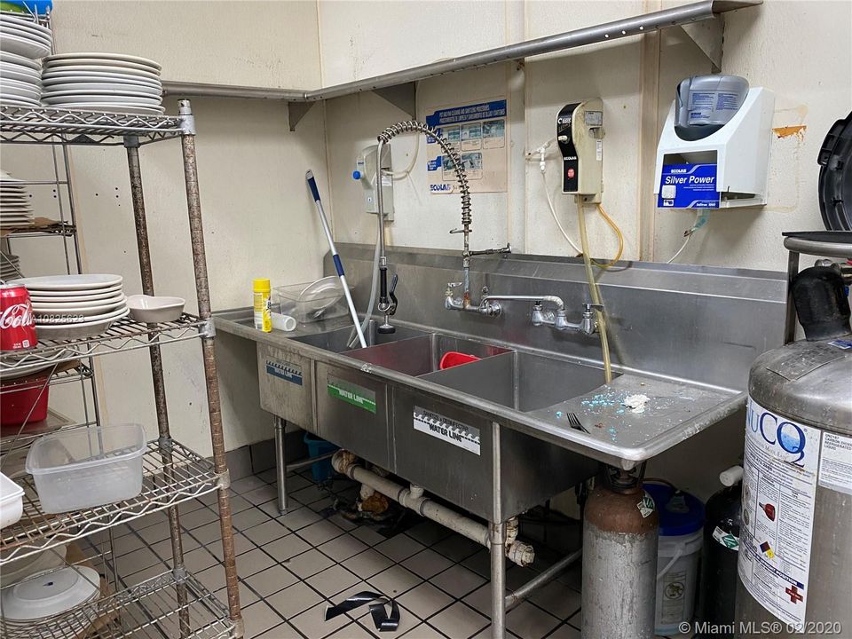 Recently Rented: $11,000 (0 beds, 0 baths, 0 Square Feet)