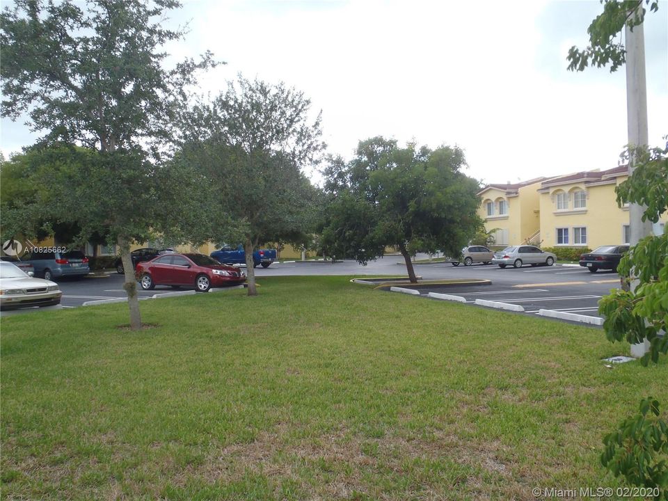 Recently Sold: $199,000 (3 beds, 2 baths, 1120 Square Feet)