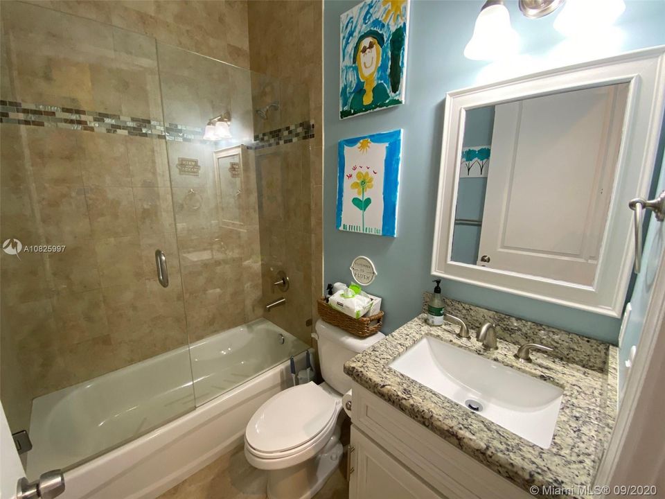 Recently Sold: $450,000 (4 beds, 2 baths, 2076 Square Feet)