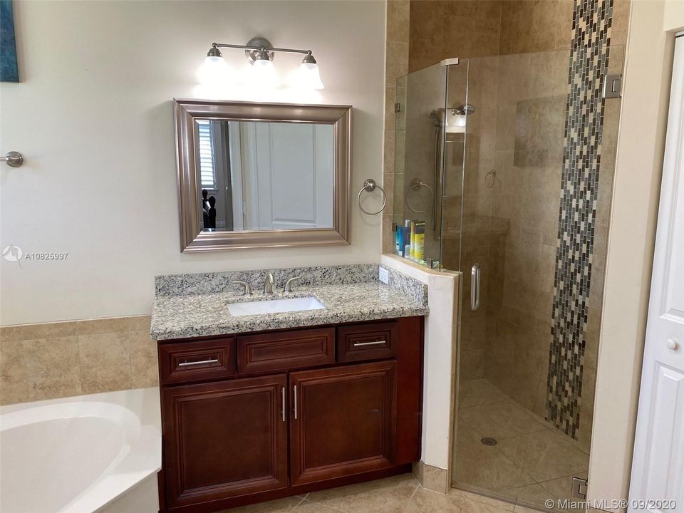 Recently Sold: $450,000 (4 beds, 2 baths, 2076 Square Feet)