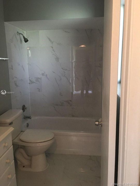 Recently Sold: $59,990 (1 beds, 1 baths, 616 Square Feet)
