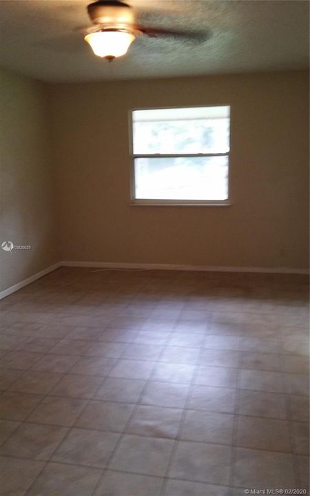 Recently Rented: $2,250 (2 beds, 2 baths, 1500 Square Feet)