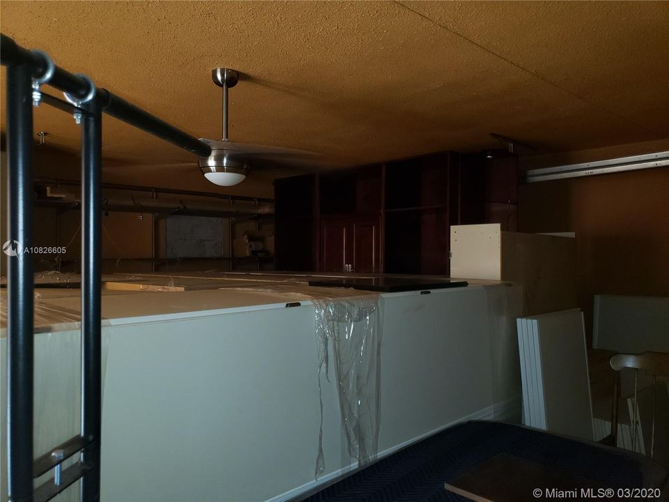 Recientemente alquilado: $7,400 (4 camas, 5 baños, 4207 Pies cuadrados)