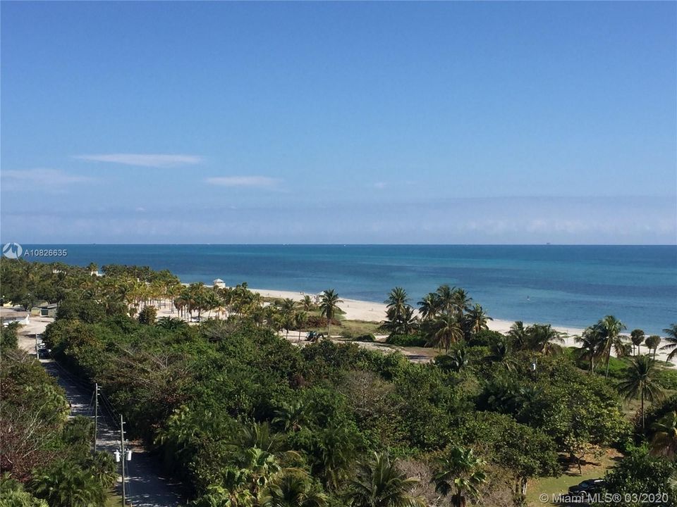 Vendido Recientemente: $1,095,000 (2 camas, 2 baños, 1469 Pies cuadrados)