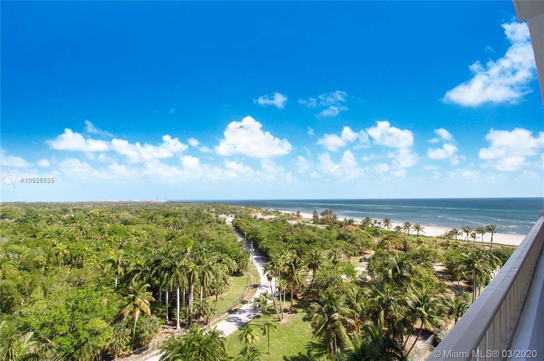 Vendido Recientemente: $1,095,000 (2 camas, 2 baños, 1469 Pies cuadrados)