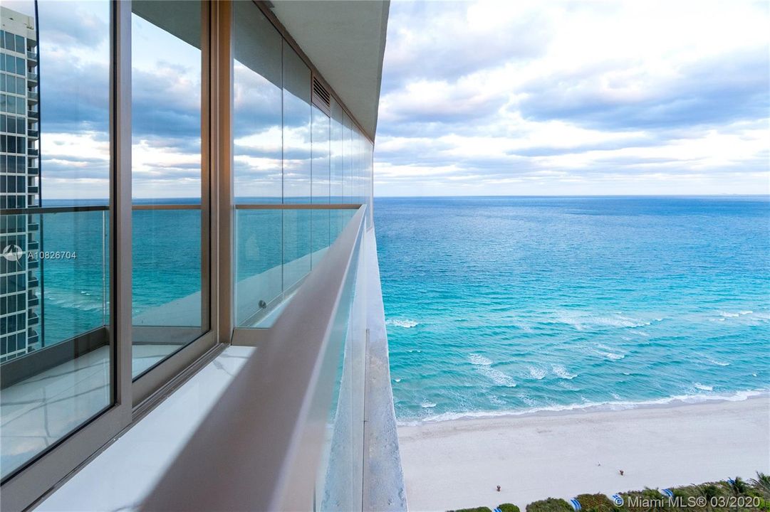 Recently Sold: $1,449,000 (2 beds, 2 baths, 0 Square Feet)