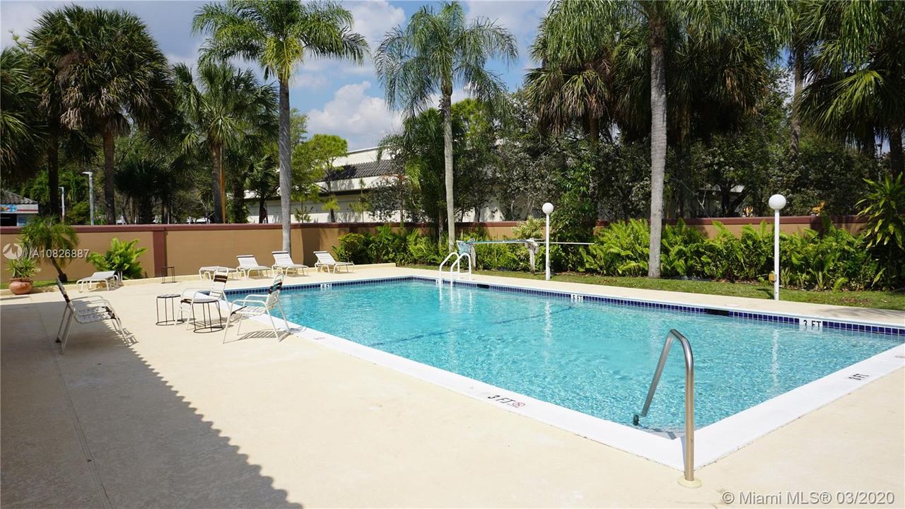 Recently Sold: $150,000 (2 beds, 2 baths, 1080 Square Feet)