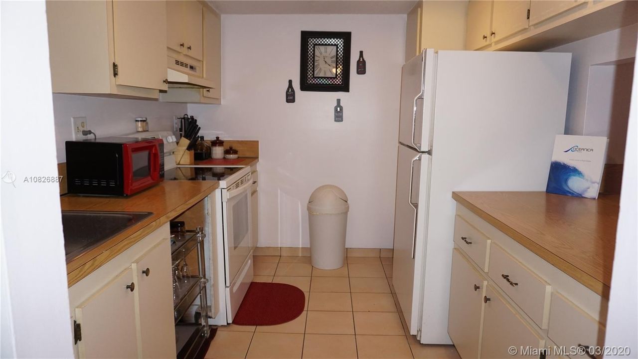Recently Sold: $150,000 (2 beds, 2 baths, 1080 Square Feet)