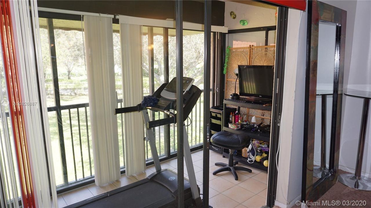 Recently Sold: $150,000 (2 beds, 2 baths, 1080 Square Feet)