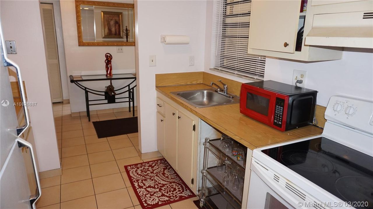Recently Sold: $150,000 (2 beds, 2 baths, 1080 Square Feet)