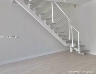 Recently Rented: $2,250 (1 beds, 1 baths, 776 Square Feet)