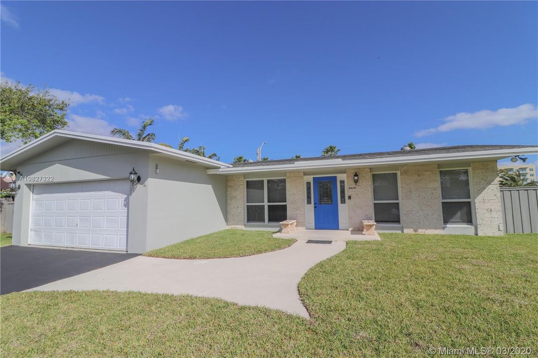 Vendido Recientemente: $399,999 (5 camas, 2 baños, 1947 Pies cuadrados)