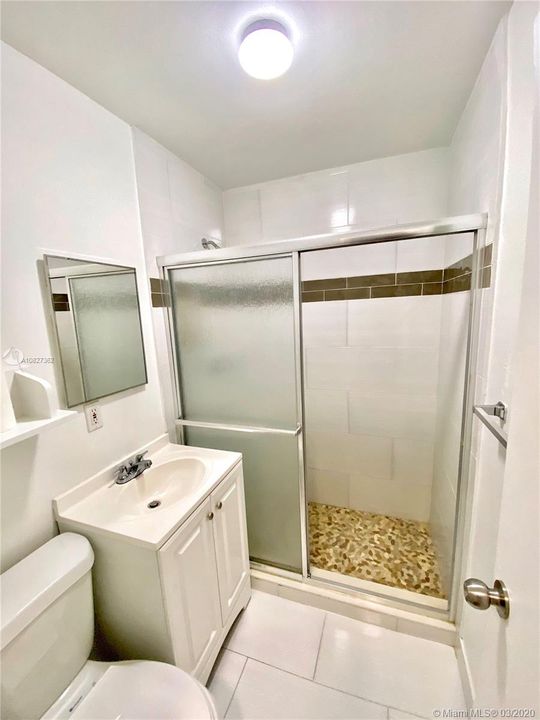 Недавно продано: $235,000 (3 спален, 2 ванн, 1054 Квадратных фут)