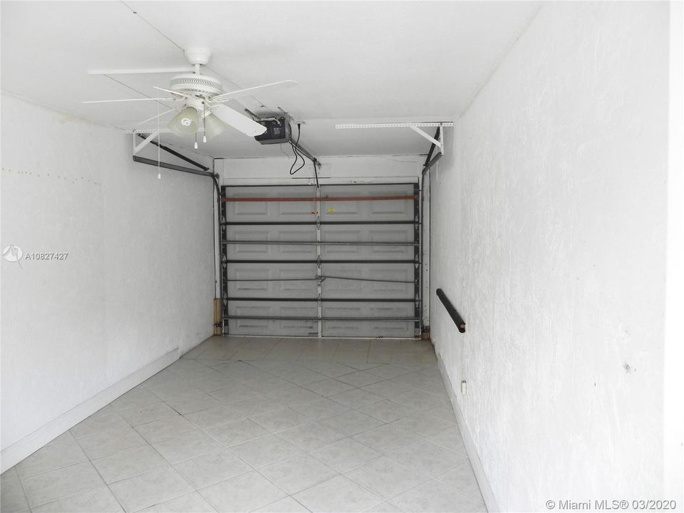 Недавно арендовано: $1,850 (2 спален, 2 ванн, 1080 Квадратных фут)