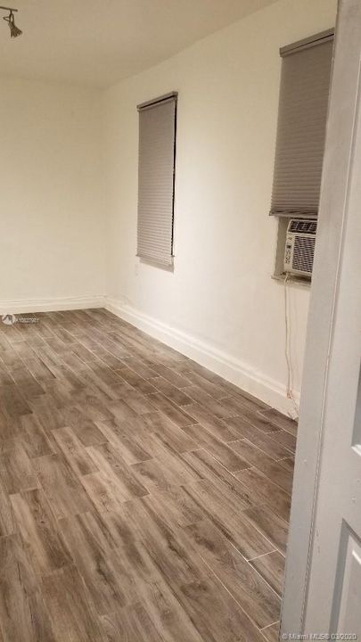 Recientemente alquilado: $900 (0 camas, 1 baños, 992 Pies cuadrados)