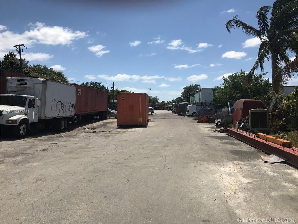 Vendido Recientemente: $2,900,000 (0 camas, 0 baños, 6768 Pies cuadrados)