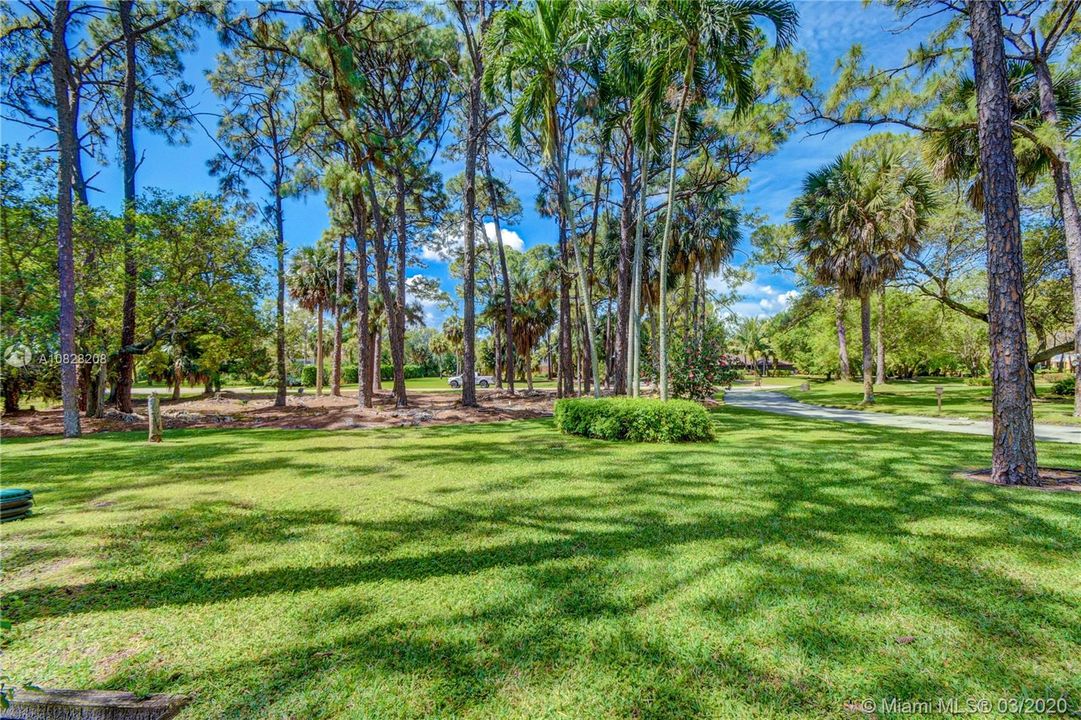 Recently Sold: $939,900 (4 beds, 3 baths, 3040 Square Feet)
