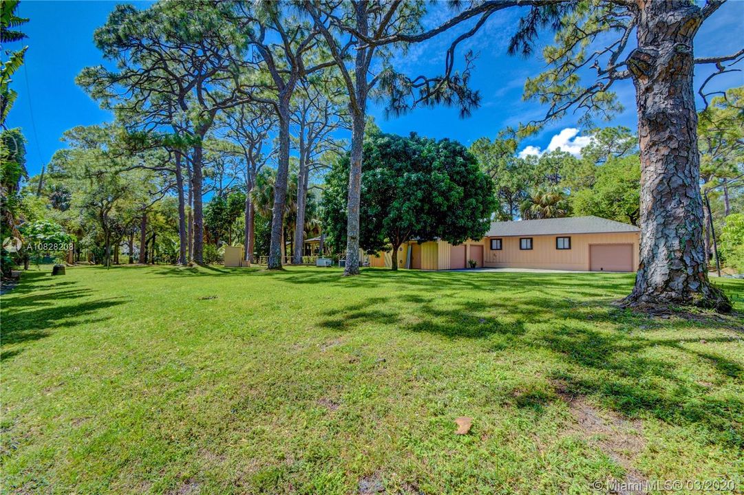 Recently Sold: $939,900 (4 beds, 3 baths, 3040 Square Feet)