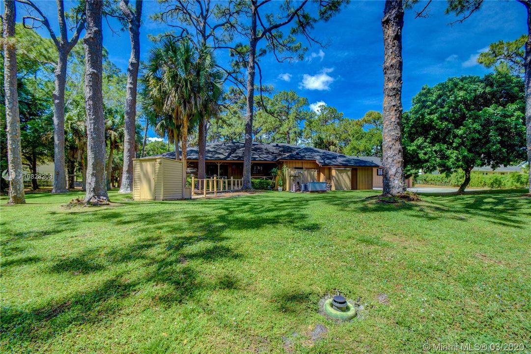 Recently Sold: $939,900 (4 beds, 3 baths, 3040 Square Feet)