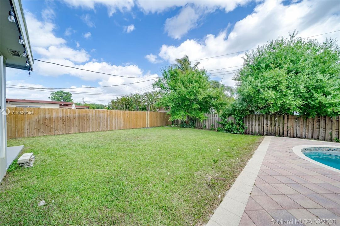 Recently Rented: $3,500 (3 beds, 2 baths, 1666 Square Feet)