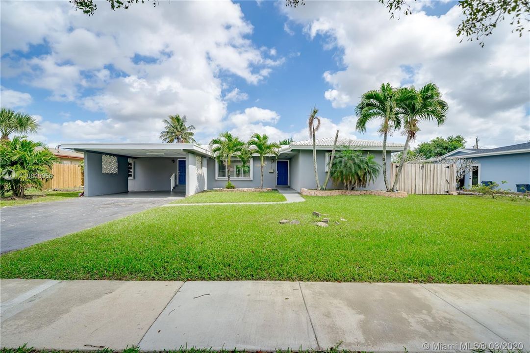 Recently Rented: $3,500 (3 beds, 2 baths, 1666 Square Feet)